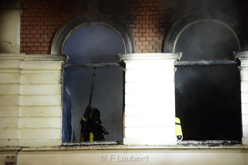 Feuer 2 Y Koeln Ehrenfeld Everhardtstr P188.JPG - Miklos Laubert